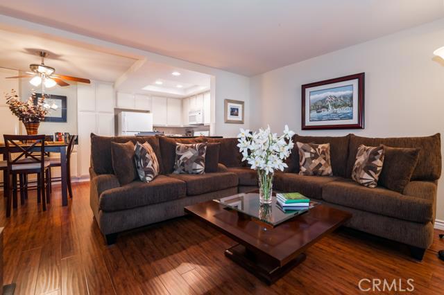 Open family room to kitchen - 24307 Avenida De Los Ninos, Laguna Niguel CA 92677 - photo 1