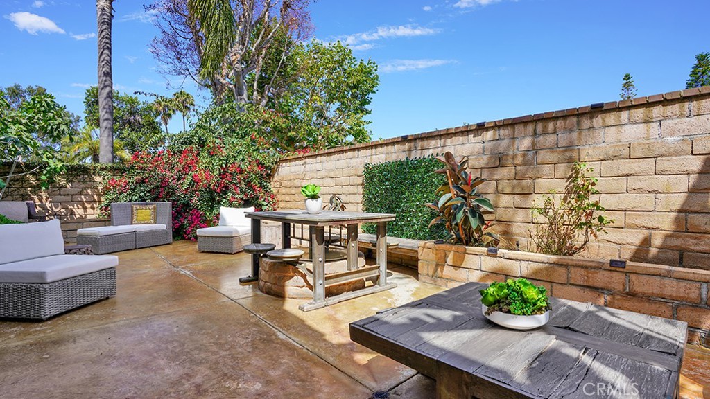 Built-in Firepit - 24341 Mira Verde, Laguna Niguel CA 92677 - photo 6