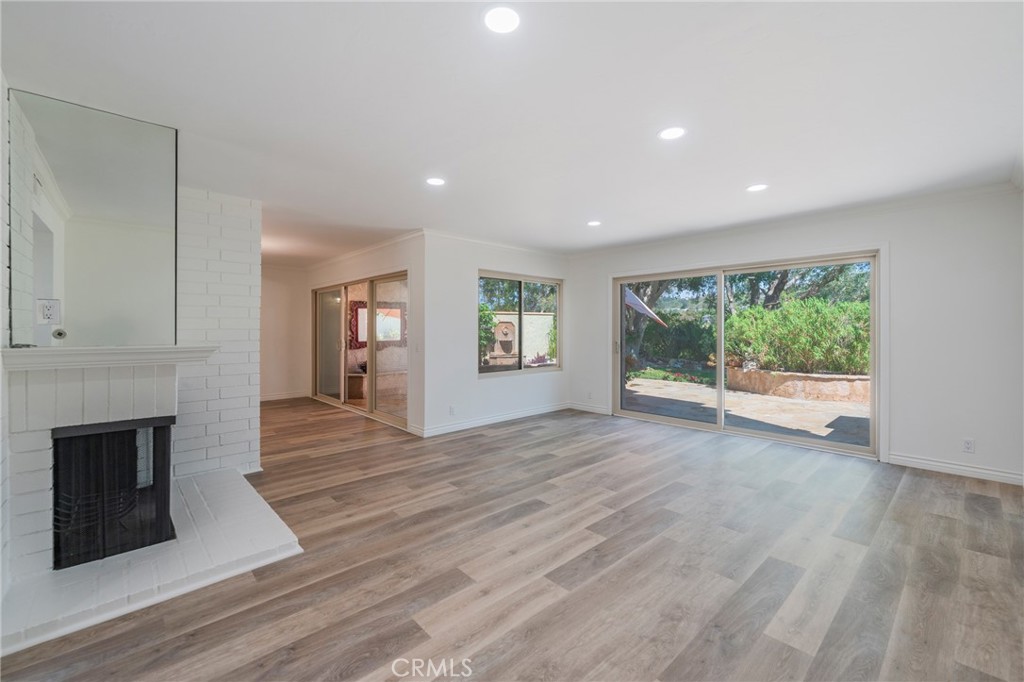 Living room view from entrance - 24356 Hillview, Laguna Niguel CA 92677 - photo 5