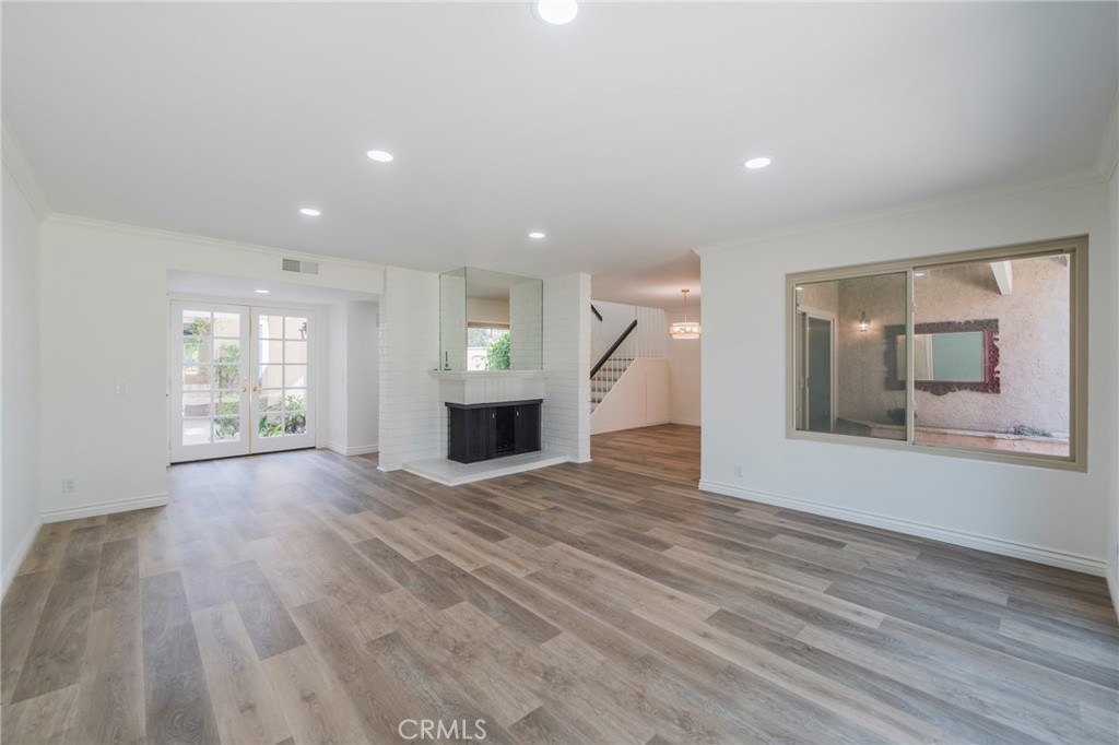 Living room with view of front double doors - 24356 Hillview, Laguna Niguel CA 92677 - photo 6