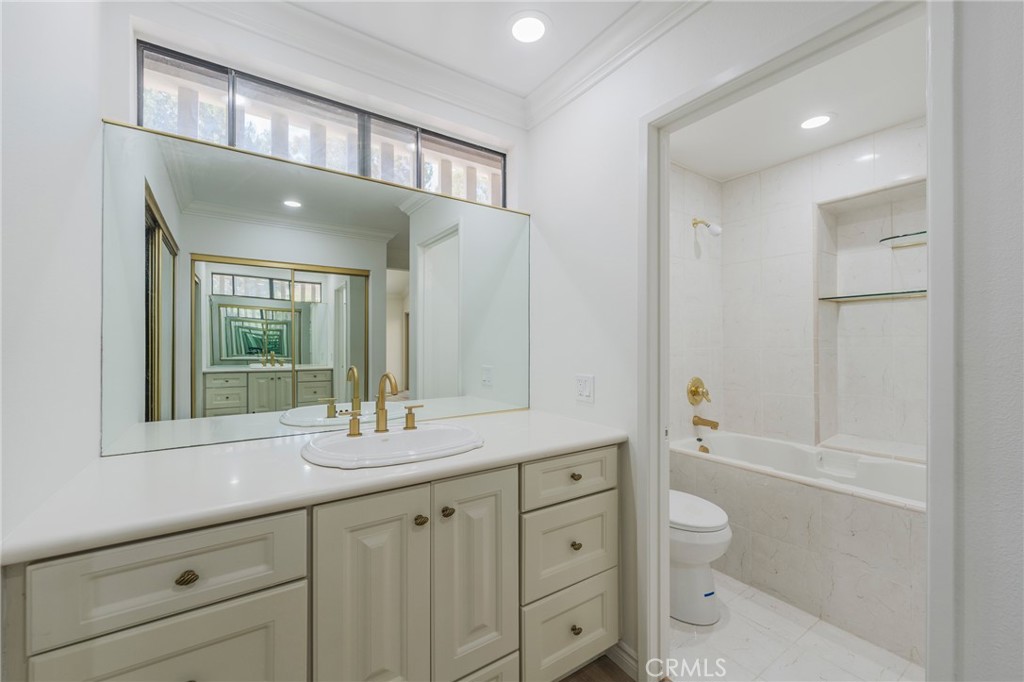Master Bathroom - 24356 Hillview, Laguna Niguel CA 92677 - photo 22