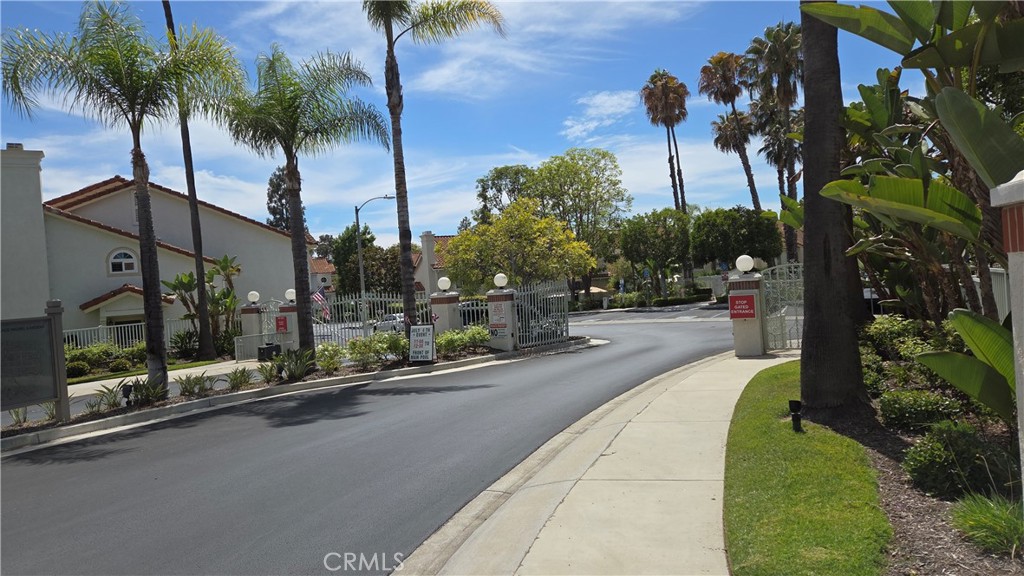24364 Hilton Way, Laguna Niguel CA 92677 - photo 18