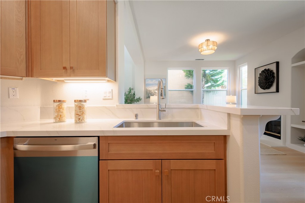 24438 Sunray, Laguna Niguel CA 92677 - photo 14