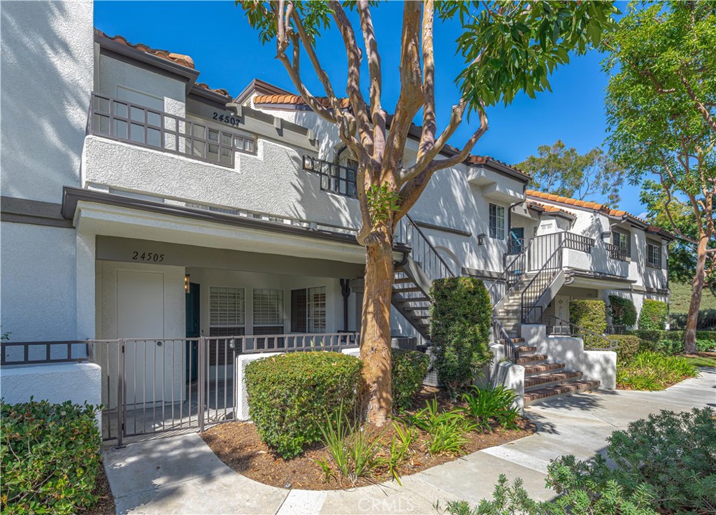 24505 Mozer, Laguna Niguel CA 92677 - photo 21