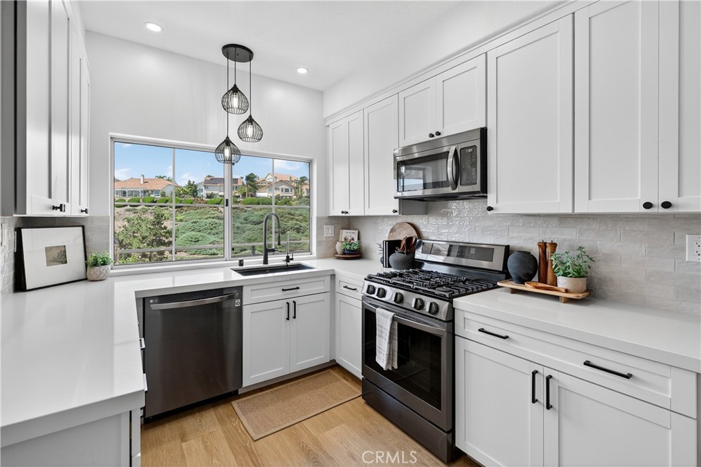 24515 El Sorrento, Laguna Niguel CA 92677 - photo 1
