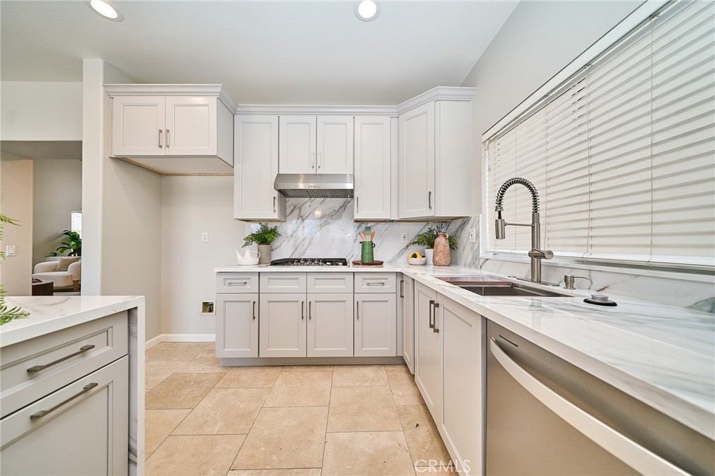 24535 Rue De Gauguin, Laguna Niguel CA 92677 - photo 14