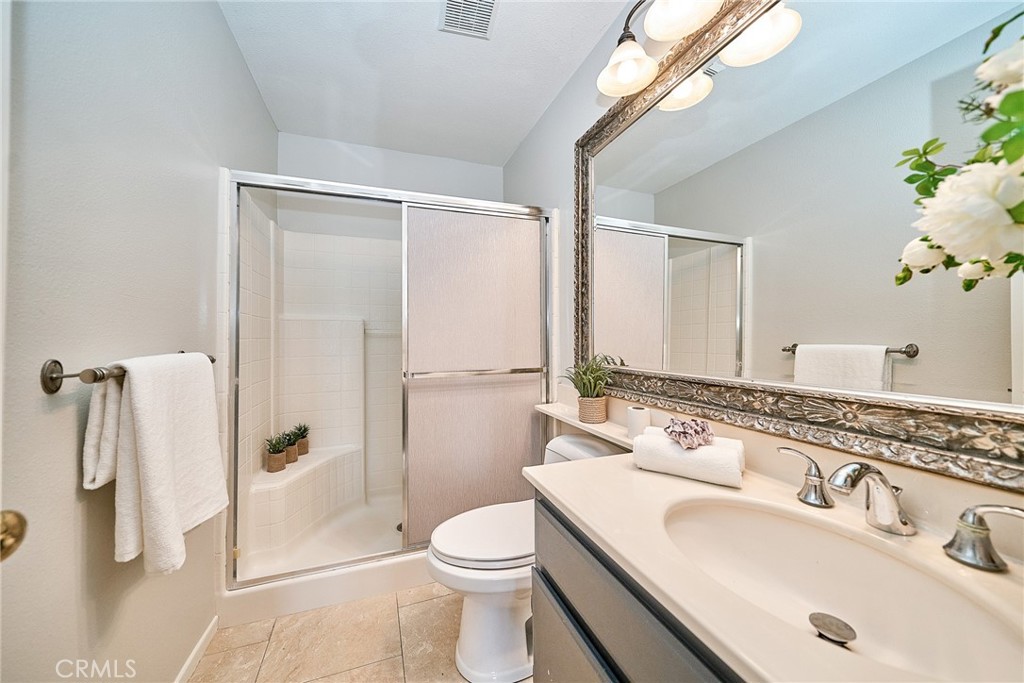 1st Floor Bathroom - 24535 Rue De Gauguin, Laguna Niguel CA 92677 - photo 18
