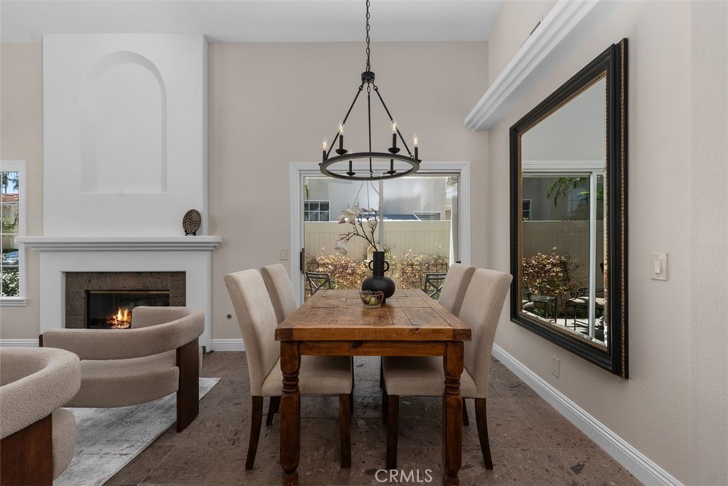 Dining area - 24671 El Manzano, Laguna Niguel CA 92677 - photo 9