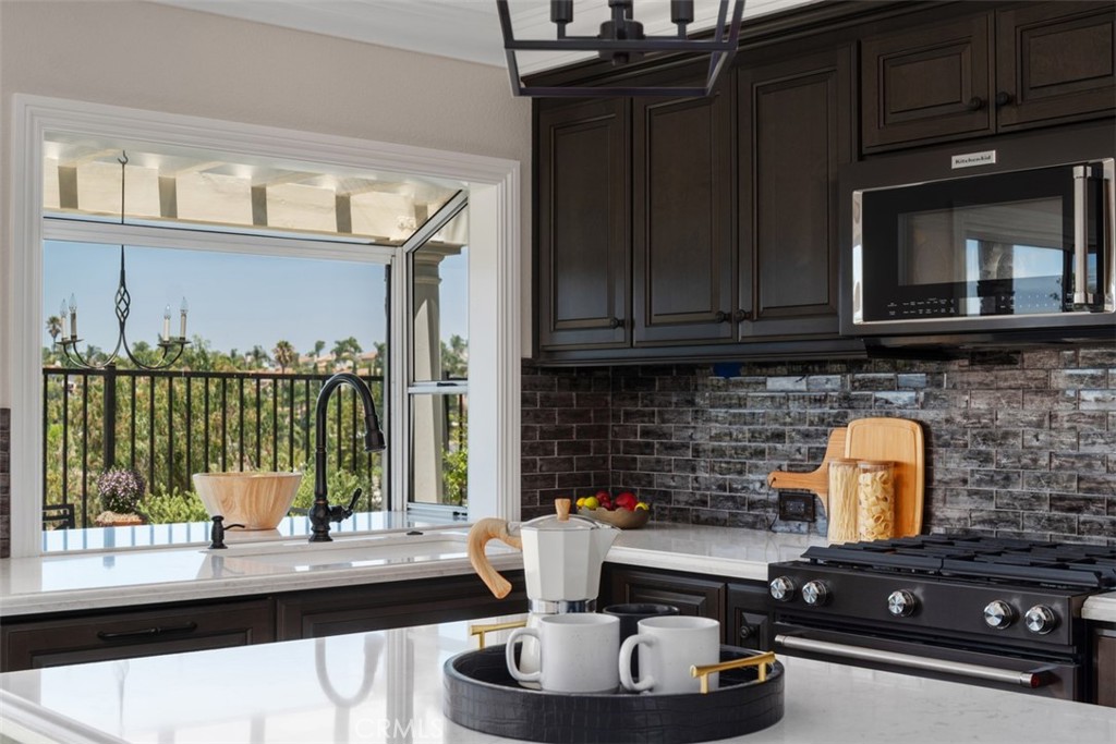 Kitchen - 24671 El Manzano, Laguna Niguel CA 92677 - photo 10