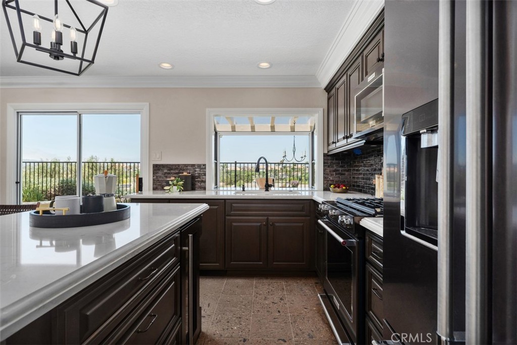 Kitchen - 24671 El Manzano, Laguna Niguel CA 92677 - photo 11