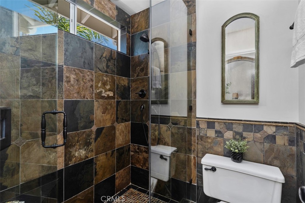 Primary bath - 24671 El Manzano, Laguna Niguel CA 92677 - photo 18