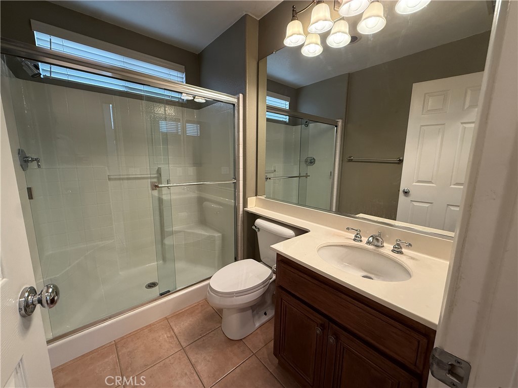 main level bath - 24672 Monita, Laguna Niguel CA 92677 - photo 13