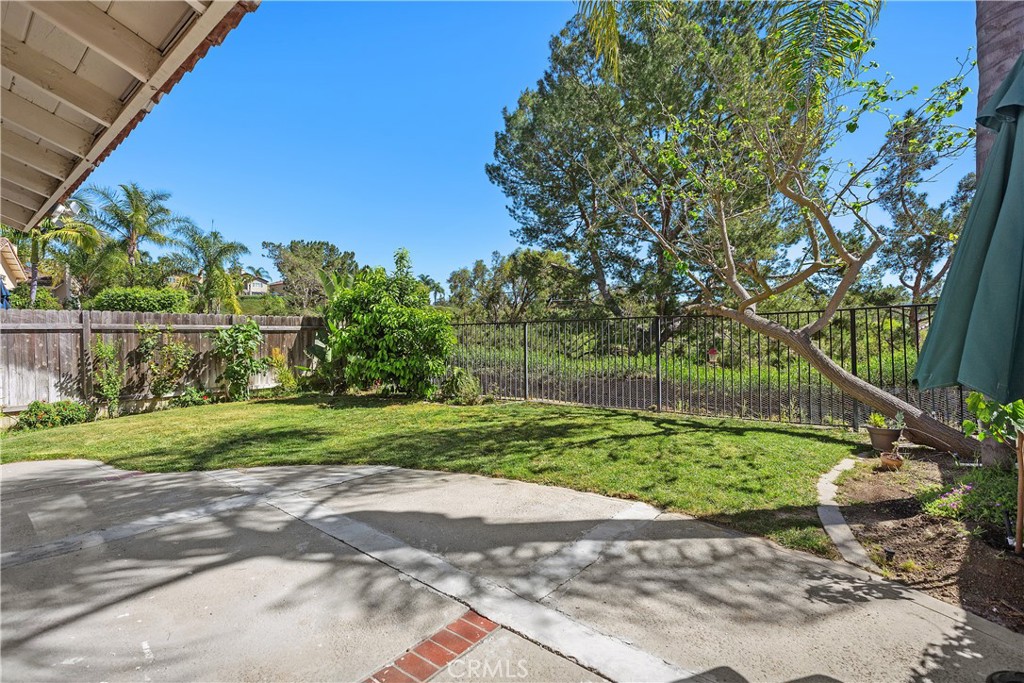 24732 Via Del Oro, Laguna Niguel CA 92677 - photo 33