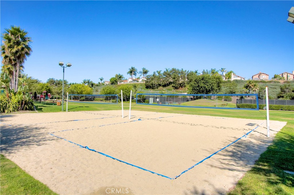24732 Via Del Oro, Laguna Niguel CA 92677 - photo 57