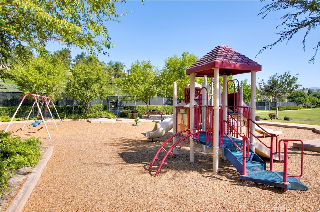 24732 Via Del Oro, Laguna Niguel CA 92677 - photo 59