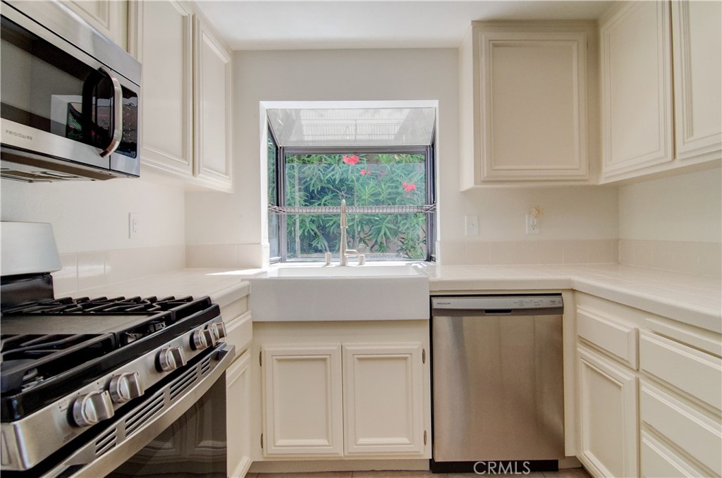 24742 Via Del Oro, Laguna Niguel CA 92677 - photo 12
