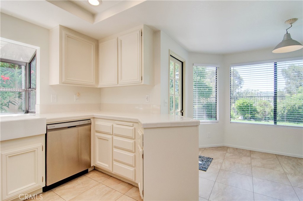 24742 Via Del Oro, Laguna Niguel CA 92677 - photo 14