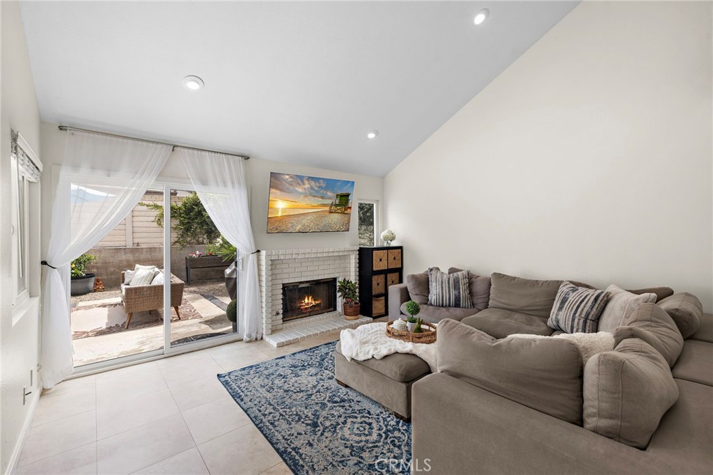 24772 Stratton, Laguna Niguel CA 92677 - photo 6