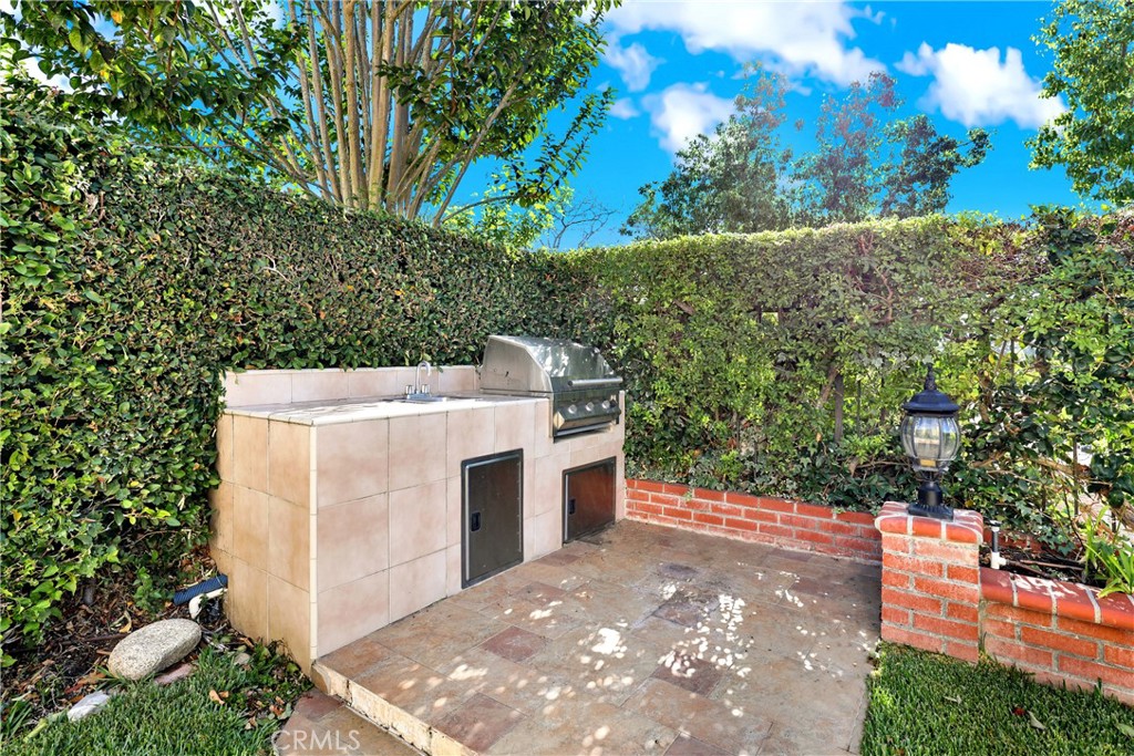 24826 Oxford, Laguna Niguel CA 92677 - photo 25