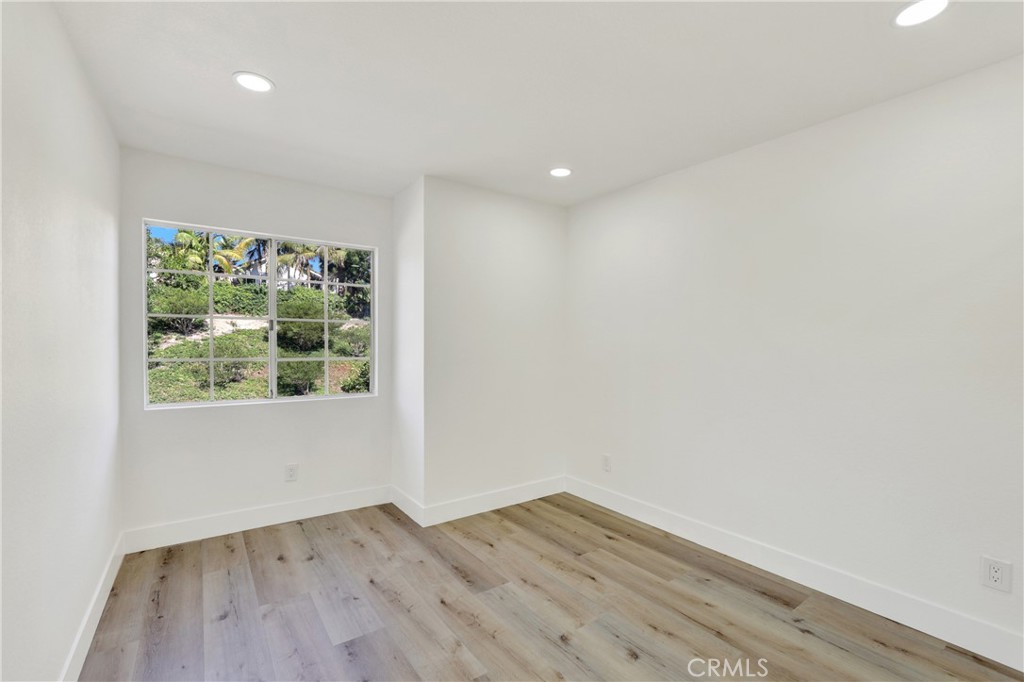 24826 Oxford, Laguna Niguel CA 92677 - photo 31