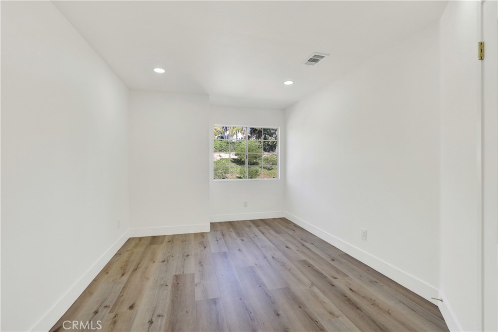 24826 Oxford, Laguna Niguel CA 92677 - photo 32
