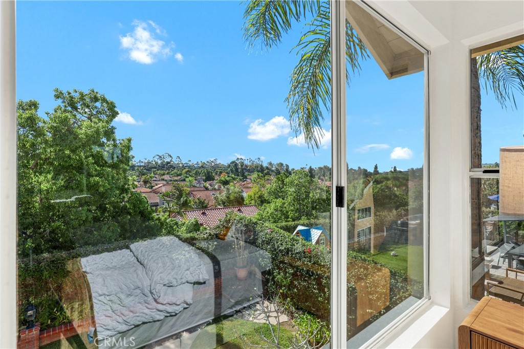 24826 Oxford, Laguna Niguel CA 92677 - photo 38