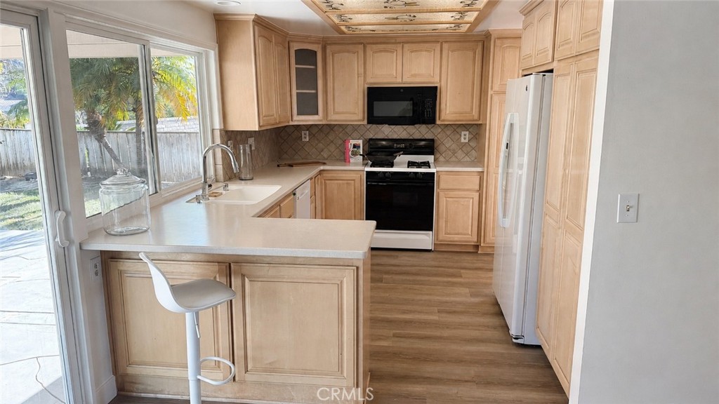 24876 Via Larga, Laguna Niguel CA 92677 - photo 2