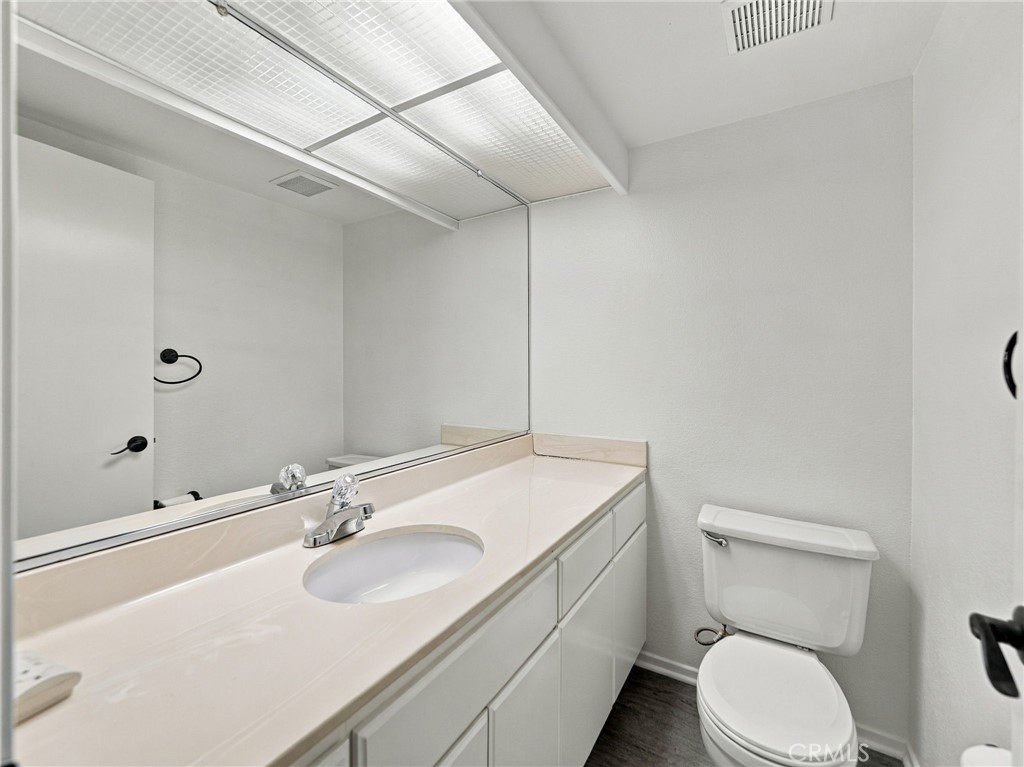 Downstairs Powder Room - 24879 Nueva Vista, Laguna Niguel CA 92677 - photo 12