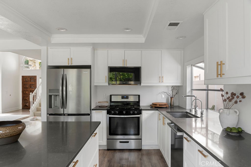 24882 Oxford Drive, Laguna Niguel CA 92677 - photo 14