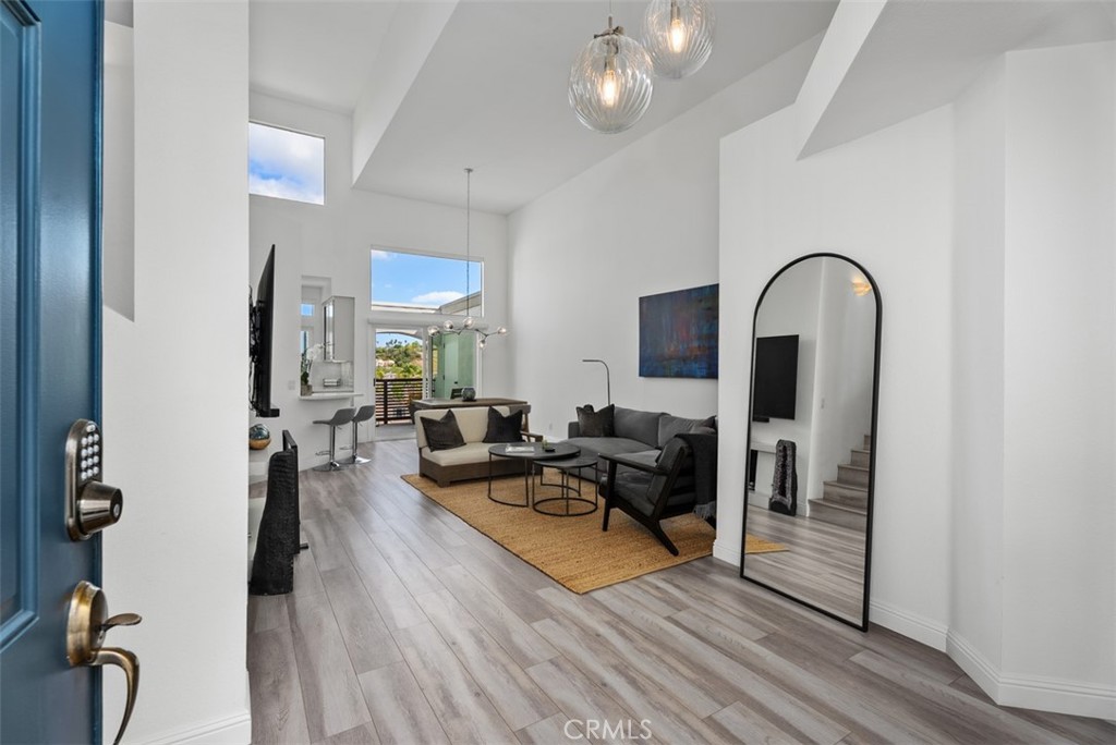 Entry - 24997 La Mangusta, Laguna Niguel CA 92677 - photo 6