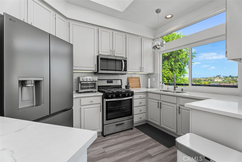 kitchen - 24997 La Mangusta, Laguna Niguel CA 92677 - photo 15