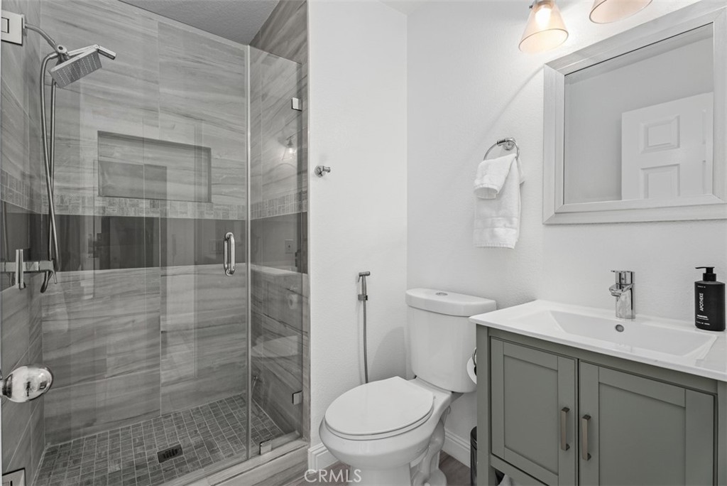 updated shower and bathroom - 24997 La Mangusta, Laguna Niguel CA 92677 - photo 30