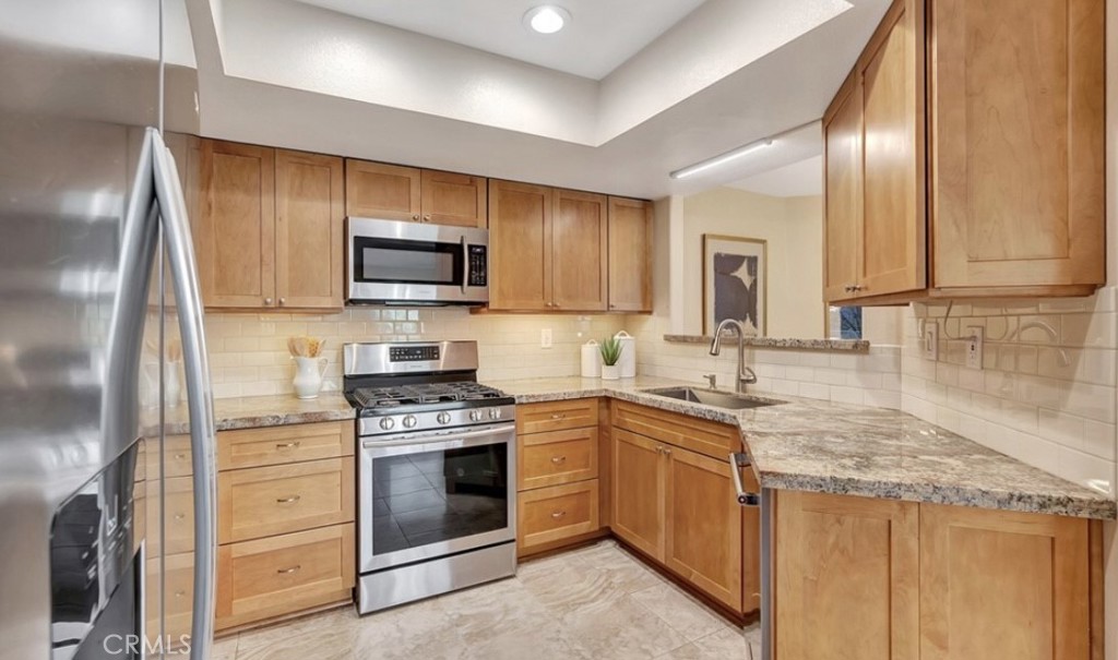 upgraded kitchen - 25173 Via Terracina, Laguna Niguel CA 92677 - photo 3