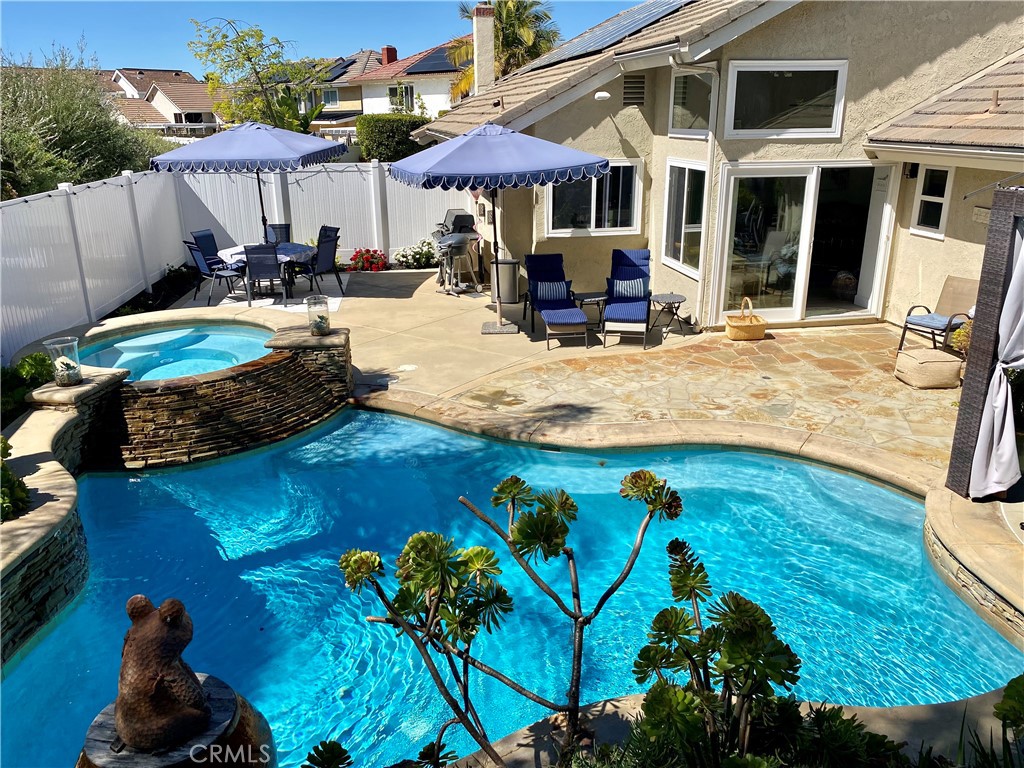 Sunny & Warm - 25662 Cresta Loma, Laguna Niguel CA 92677 - photo 2