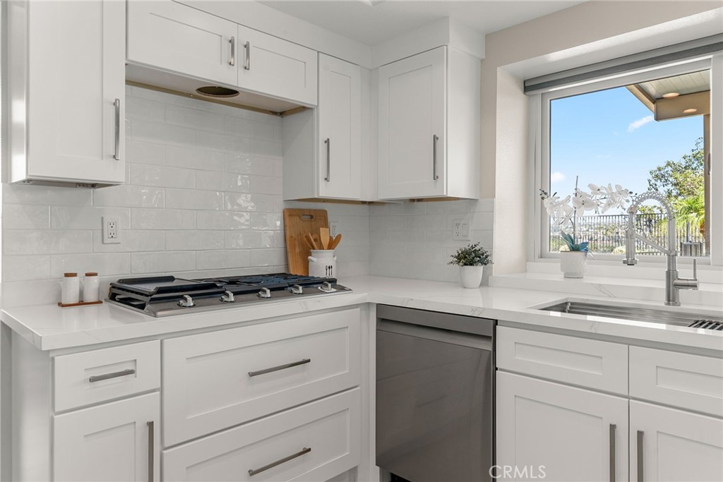 25691 Weston Drive, Laguna Niguel CA 92677 - photo 27