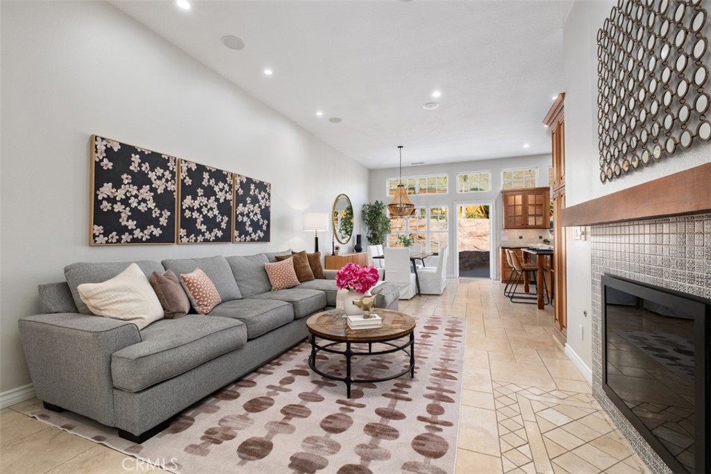 25861 Avatar, Laguna Niguel CA 92677 - photo 9