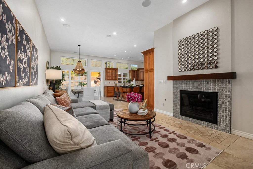 25861 Avatar, Laguna Niguel CA 92677 - photo 11