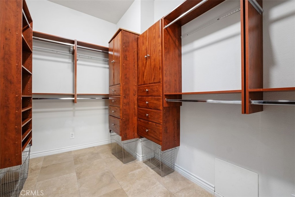 25861 Avatar, Laguna Niguel CA 92677 - photo 27