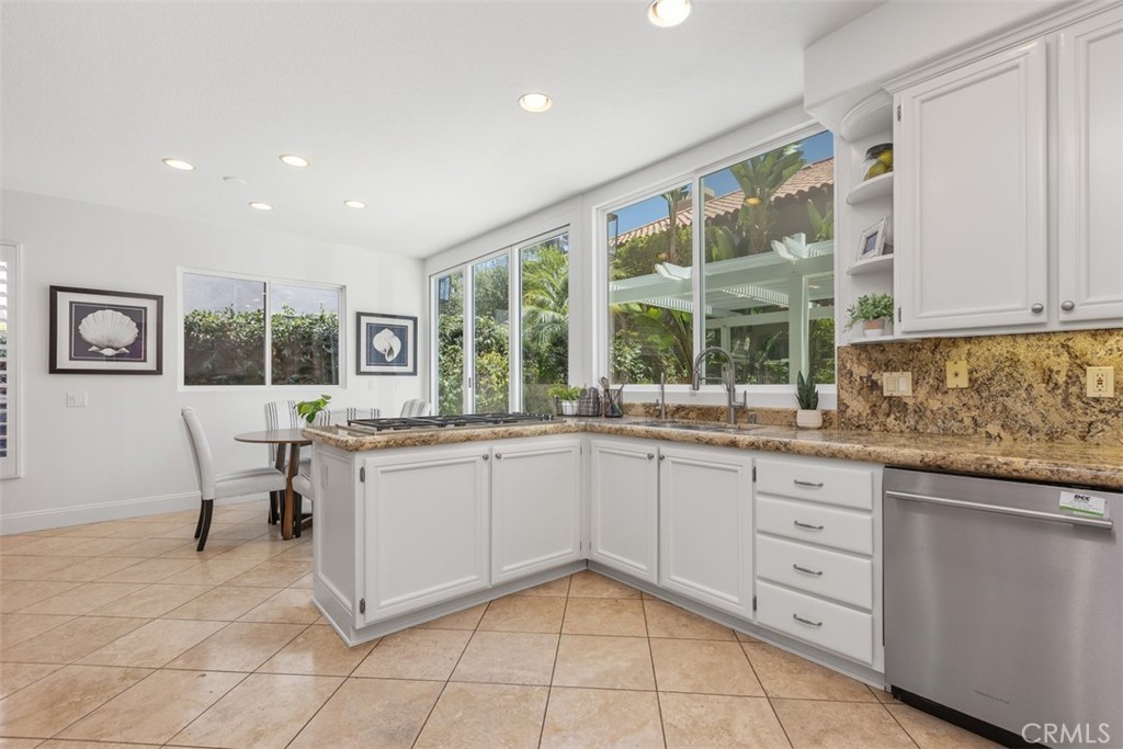 26 Larkfield Ln, Laguna Niguel CA 92677 - photo 10