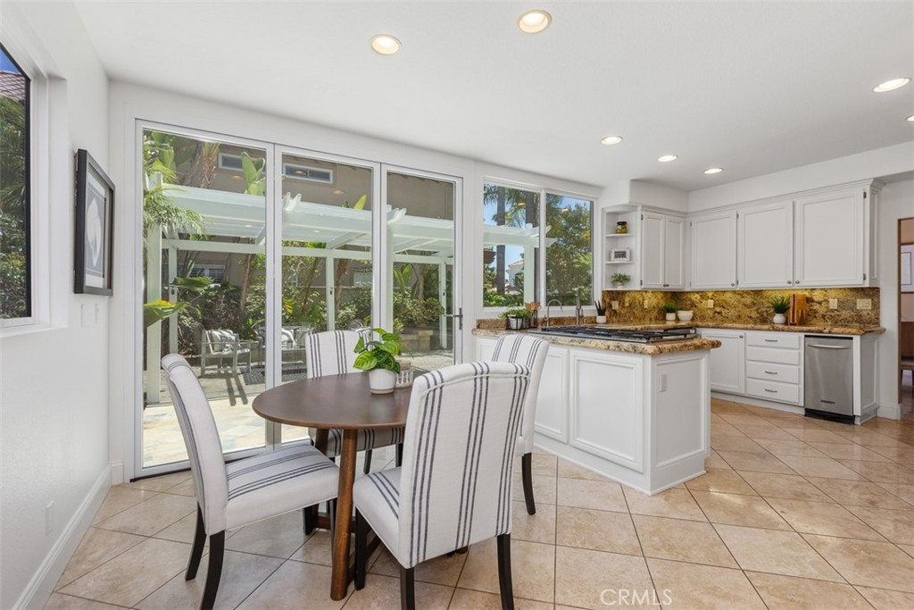 26 Larkfield Ln, Laguna Niguel CA 92677 - photo 15