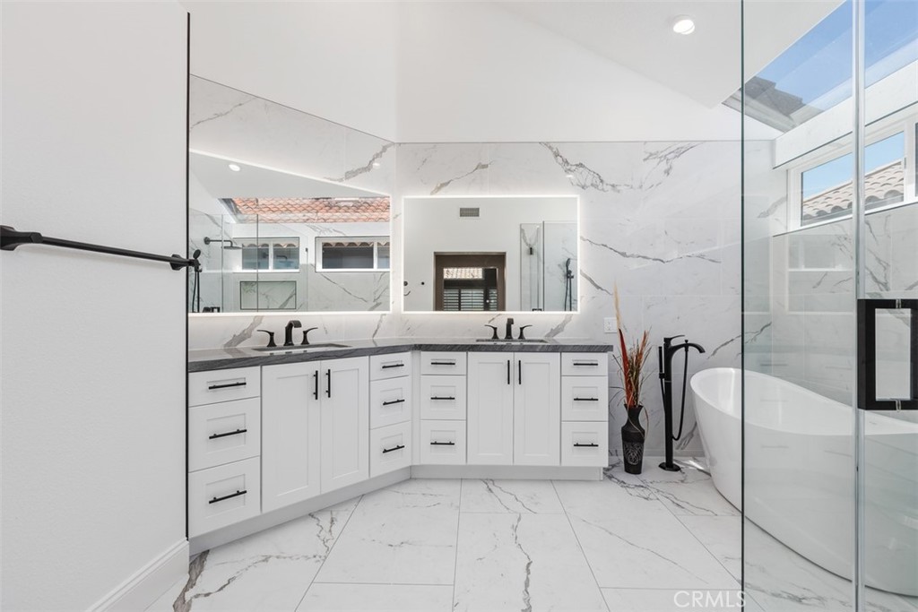 26 Larkfield Ln, Laguna Niguel CA 92677 - photo 34