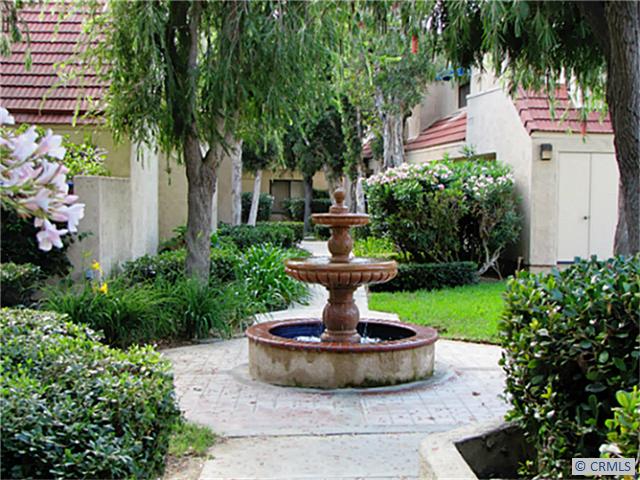 Fountain in every courtyard - 27 ARUBA Street 223, Laguna Niguel CA 92677 - photo 1