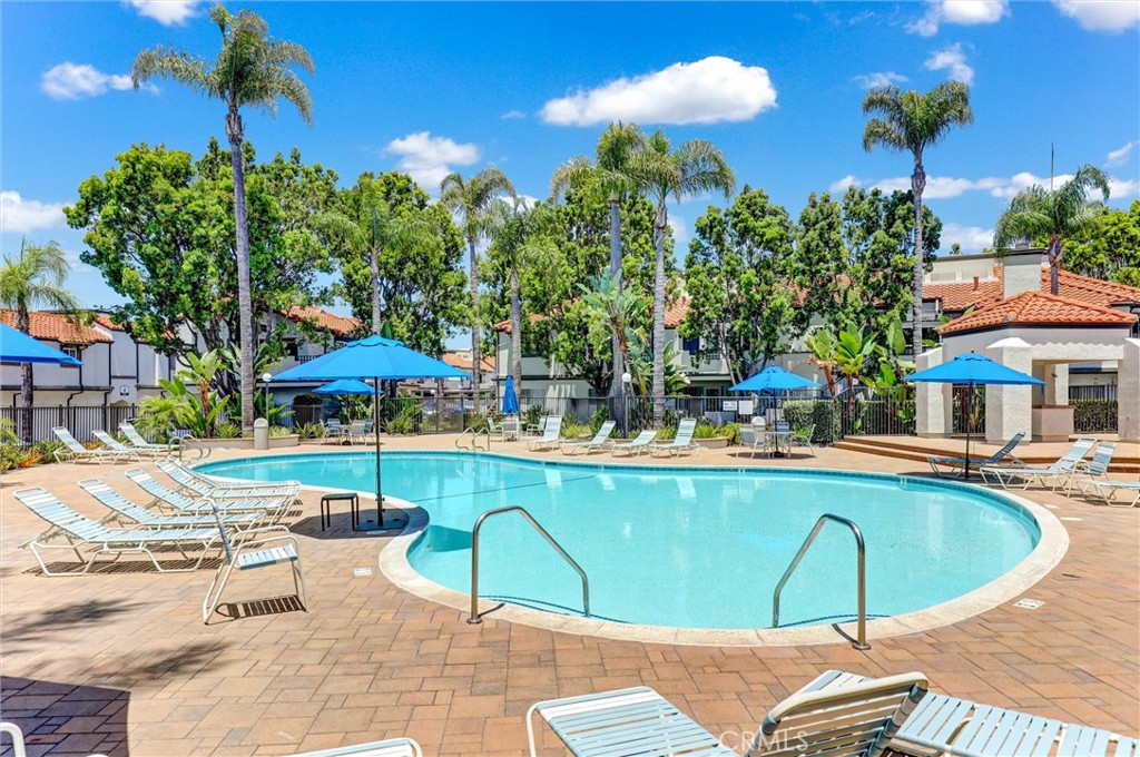 27343 Nicole Dr, Laguna Niguel CA 92677 - photo 30