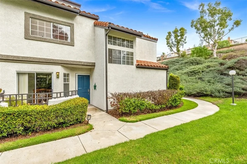 27359 Ryan Drive, Laguna Niguel, CA 92677 27359 Ryan Drive, Laguna Niguel, CA 92677
