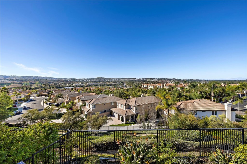 27435 Country Lane Road, Laguna Niguel CA 92677 - photo 36