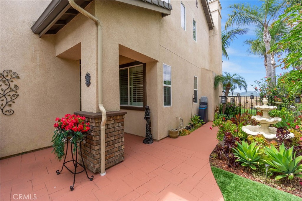 Front Entrance Fountain View - 27781 Country Lane Rd, Laguna Niguel CA 92677 - photo 23