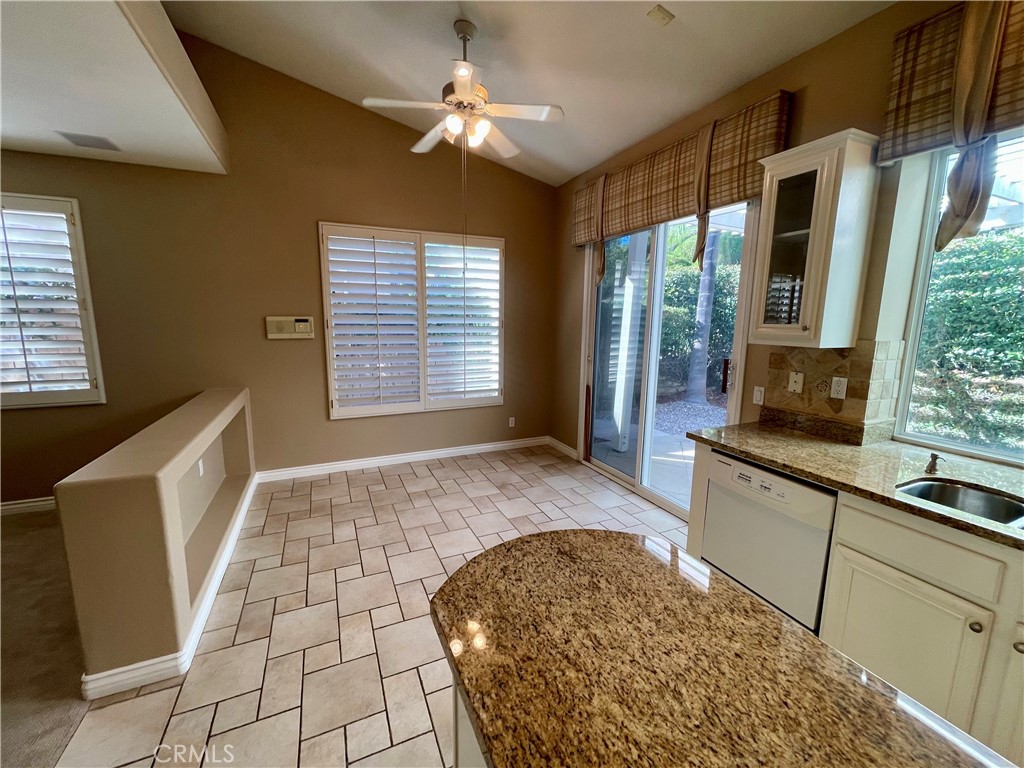 27806 Country Lane, Laguna Niguel CA 92677 - photo 18