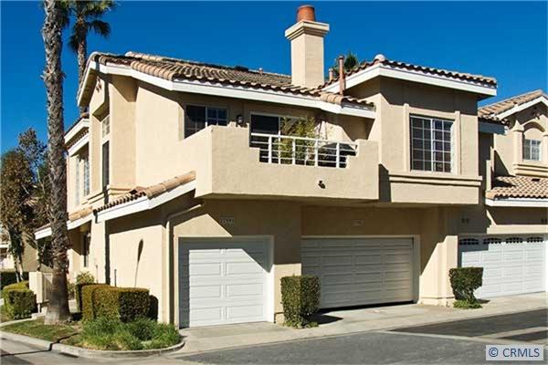 End Unit, 1 car direct access garage, large balcony - 27991 VIA MORENO, Laguna Niguel CA 92677 - photo 1