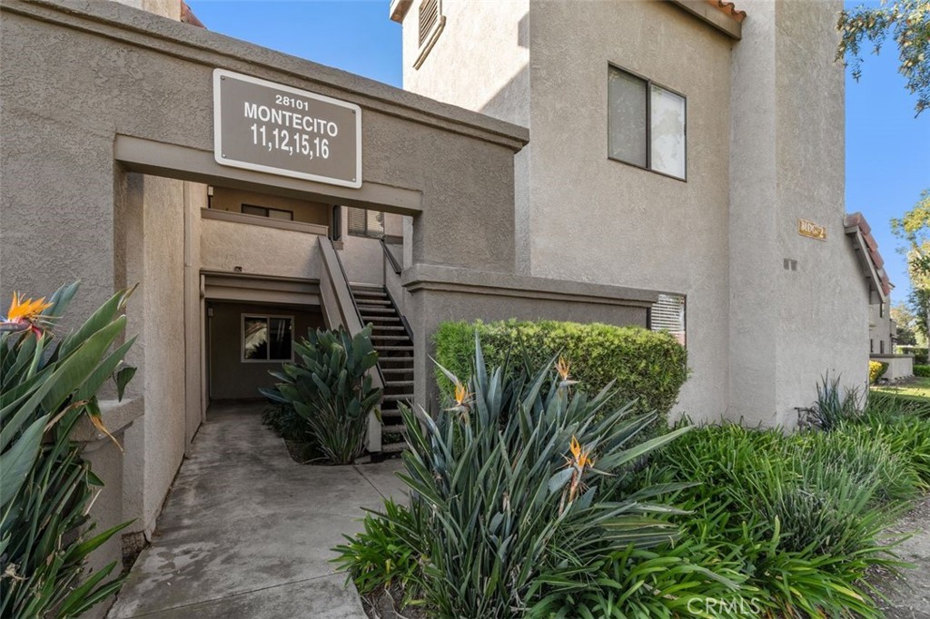 28101 Montecito 15, Laguna Niguel CA 92677 - photo 32