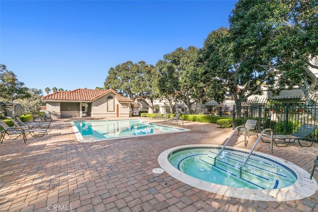 28101 Montecito 15, Laguna Niguel CA 92677 - photo 40